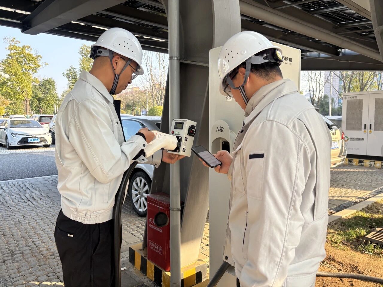 运维简报 | 在岗尽责，护航绿色能源安全运转